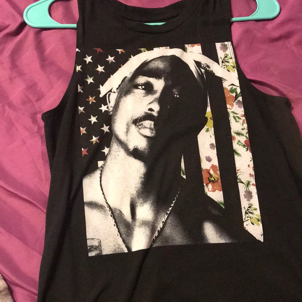 2poc cut off sleeves